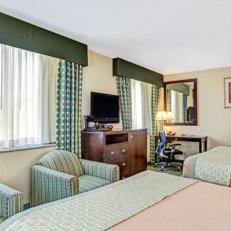 Hillcrest Hotel Near Jfk Airtrain Ню Йорк Екстериор снимка